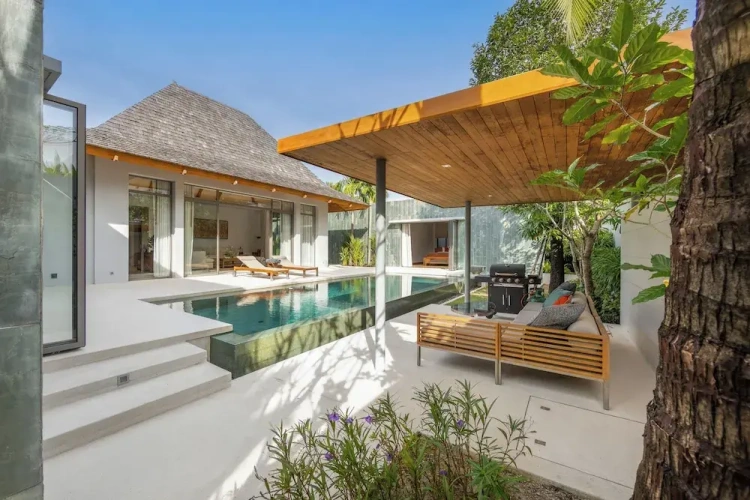 3 Bedrooms Comfort Villa with pool view