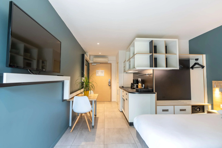 Appart'hôtel Kyriad Résidence Cabriès - Plan de Campagne
