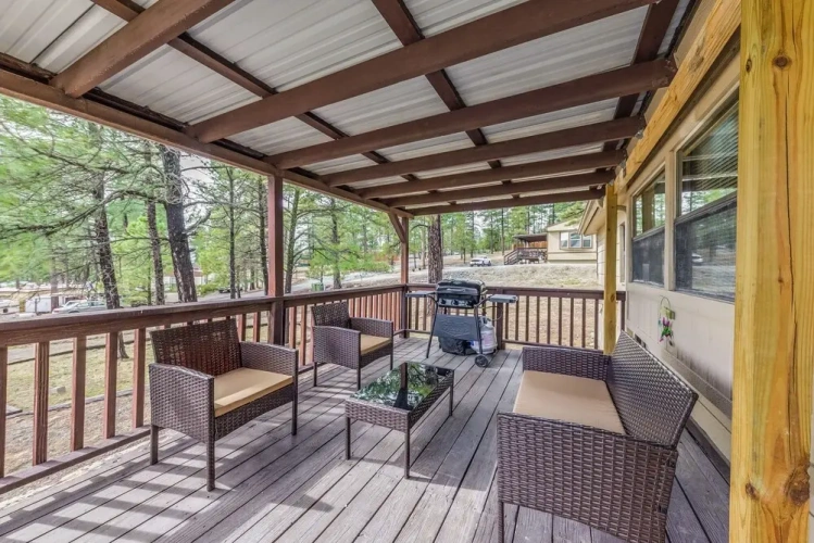 3 Bedrooms Cottage