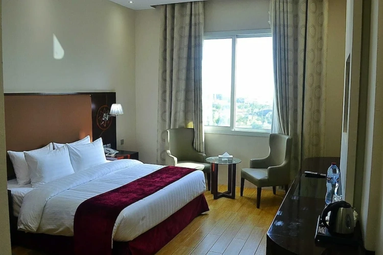 Deluxe Double room with park view