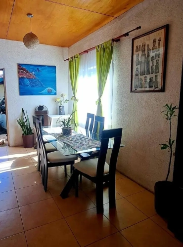 3 Bedrooms Family Cottage with partial ocean view
