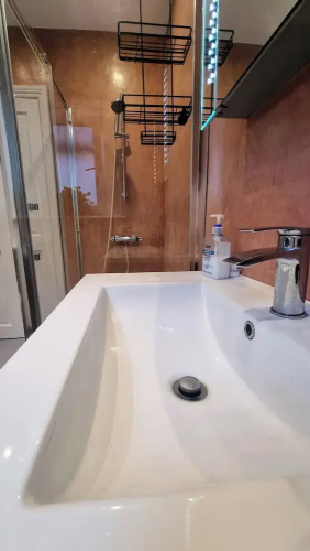 Spacious Centrally Located Apartment