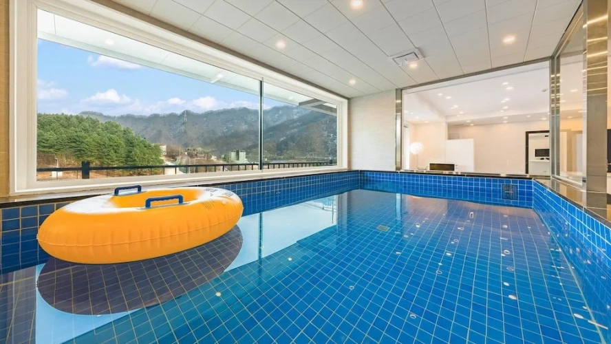 1 Bedroom Standard room with balcony