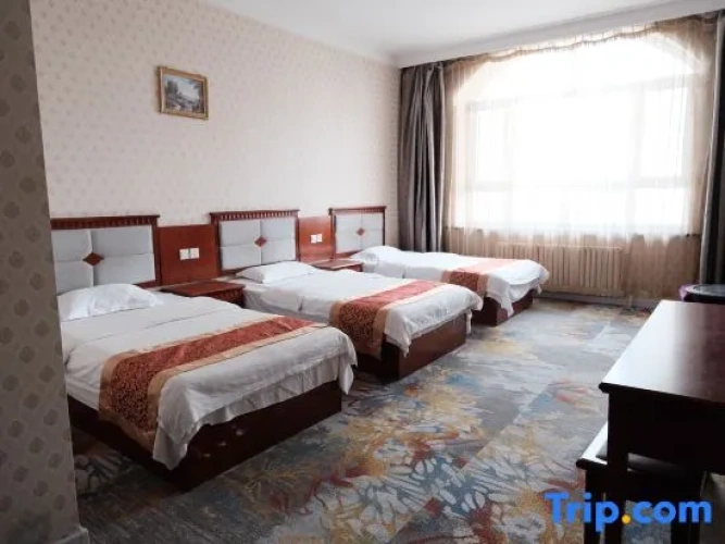 Standard Triple room