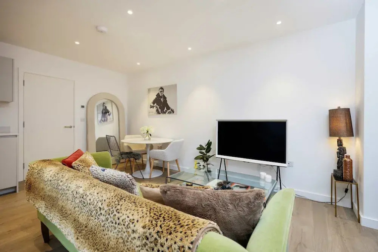 Boho-chic Escape