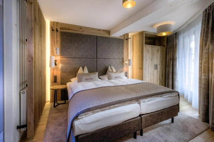 Standard Suite