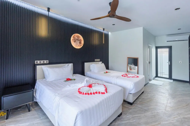 Hakuna Maldives