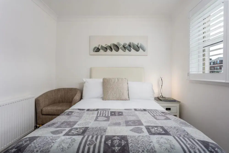 9A Millbrae - Donnini Apartments