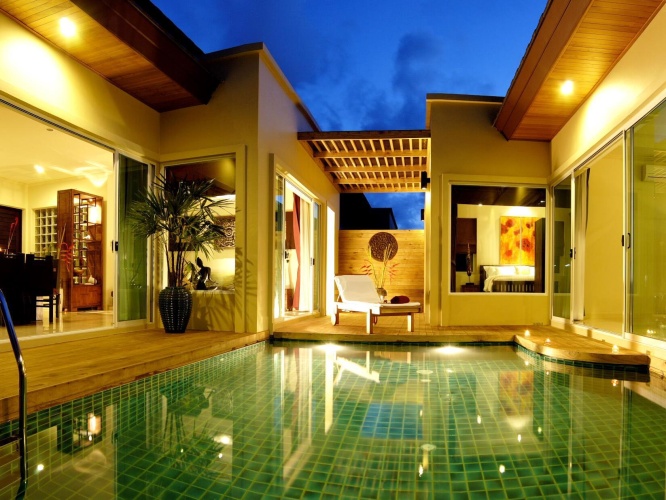 2 Bedrooms Villa