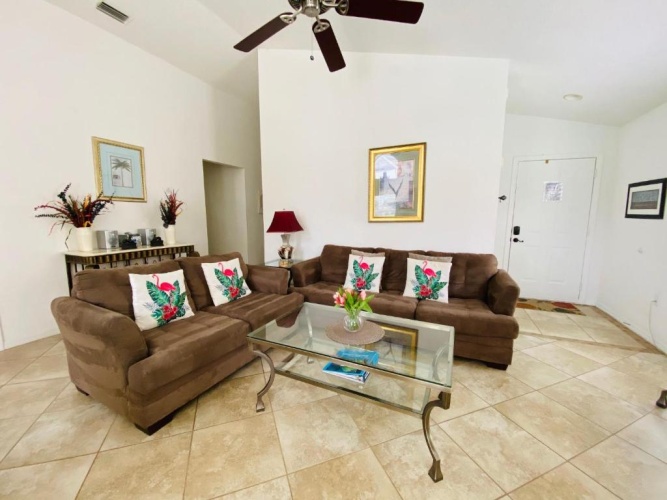 3 Bedrooms Cottage