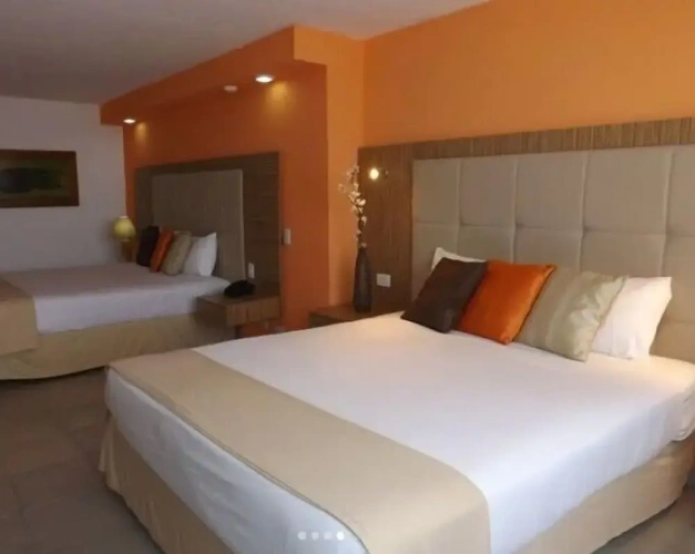 Standard Triple room with view