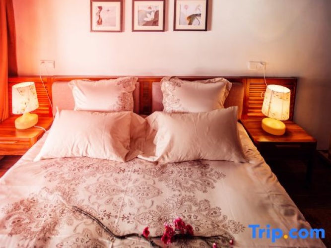 2 Bedrooms Standard room with river view