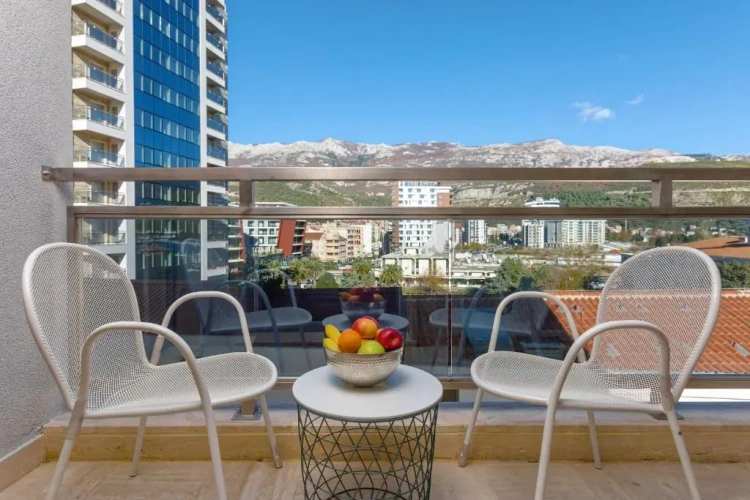 1 Bedroom Double Apartment with balcony and with sea view