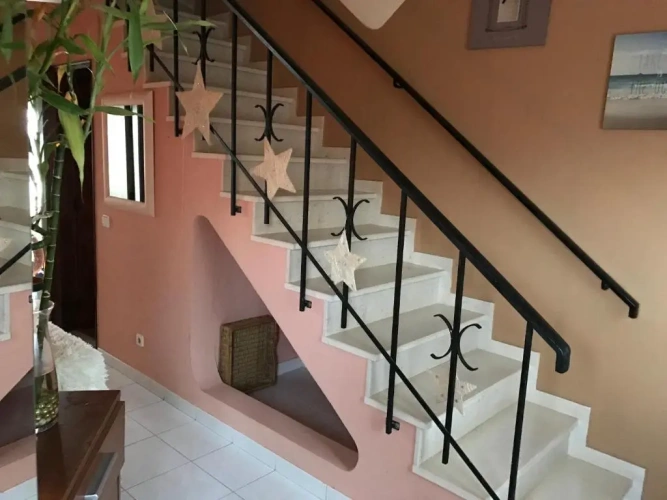 3 Bedrooms Cottage