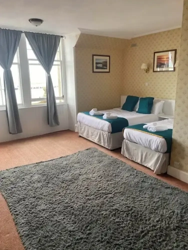 Deluxe Triple room