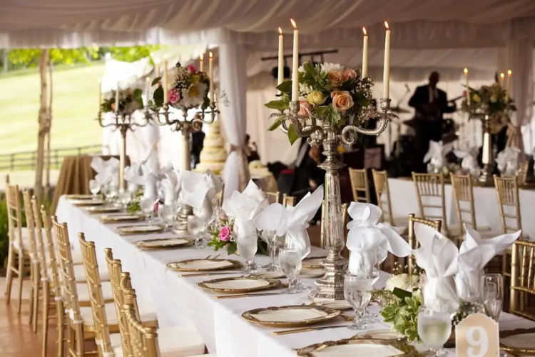 Weddings at Highholdborne