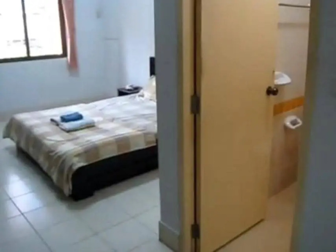 Phet Place Apartment(เพชรเพลส อพาร์ทเมนท์ บางโพ (phet place Apartment))