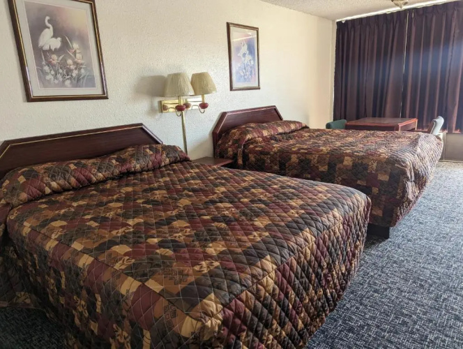 Luxury Inn