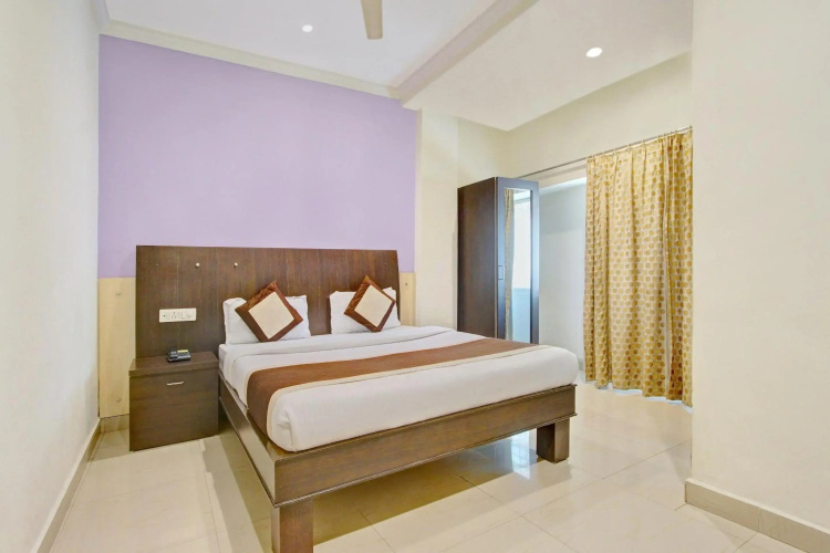 OYO 9796 Hotel Alekhya Residency