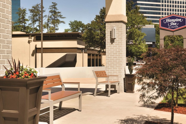 Hampton Inn Atlanta-Buckhead photo 21