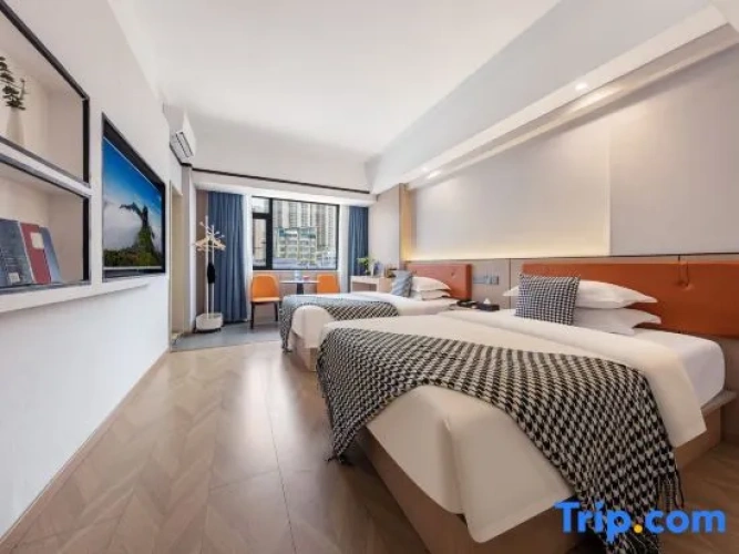 Business Twin room with mountain view