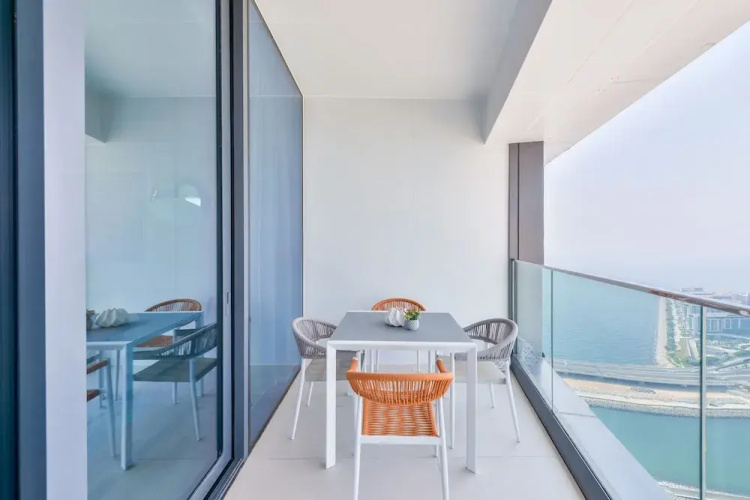 Address Beach Resort Residences