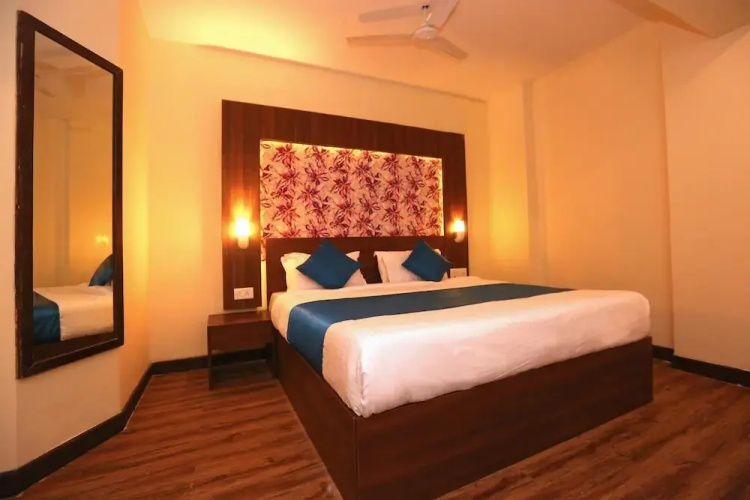 Hotel Shantiidoot