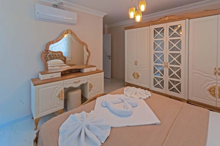Minta Apartments
