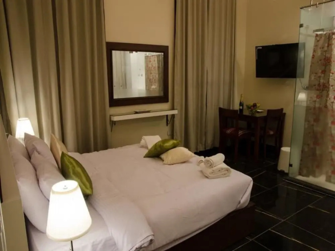 Grand Agor Hostel