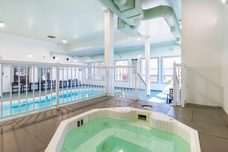 Comfort Inn & Suites photo 19