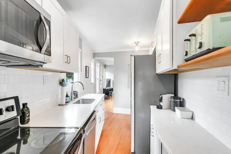 Montlake Hideaway in Spite House