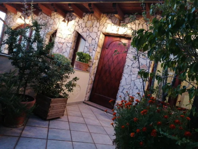 Vela Club House