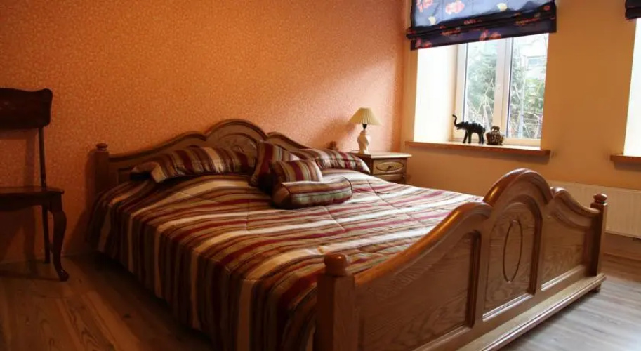 Anre Apartments