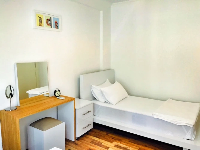 Apartment with balcony