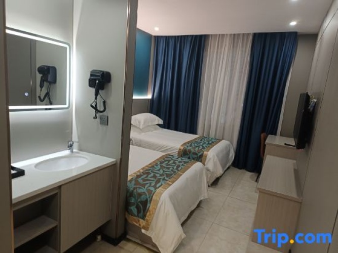 Business Twin room