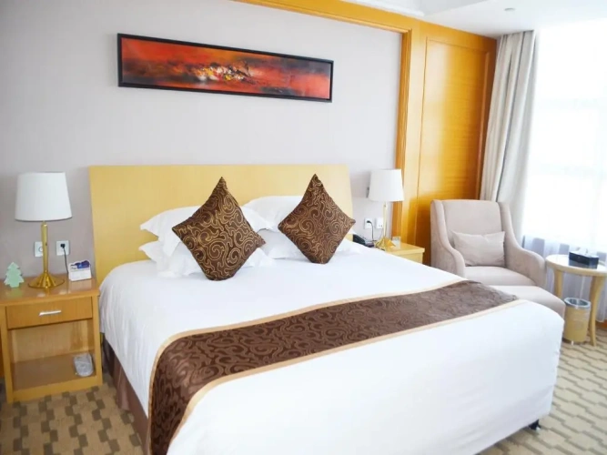 Deluxe Suite