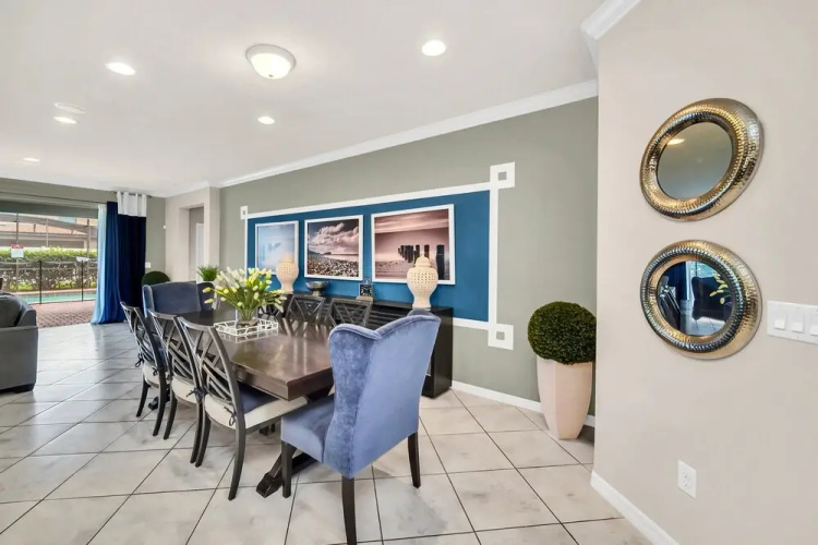 Luxury MultiFamily Gem ~ Mins to Disney ~ Pool/Spa