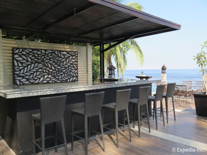 Aiyanar Beach And Dive Resort