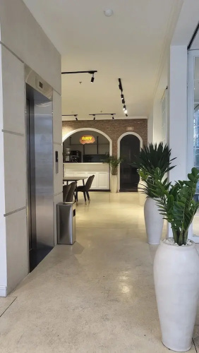 Amy Hotel And Apartment Hue