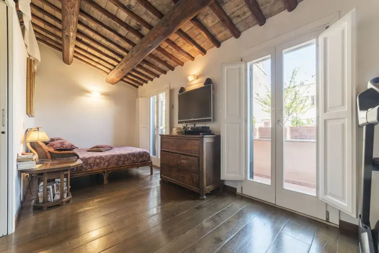 Trastevere Panoramic Rooftop Loft