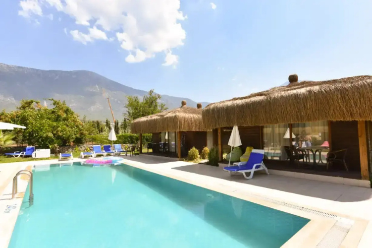 2 Bedrooms Family Bungalow with view