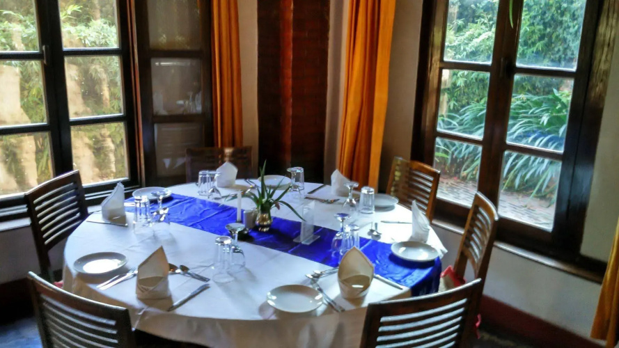 Hotel Vajra