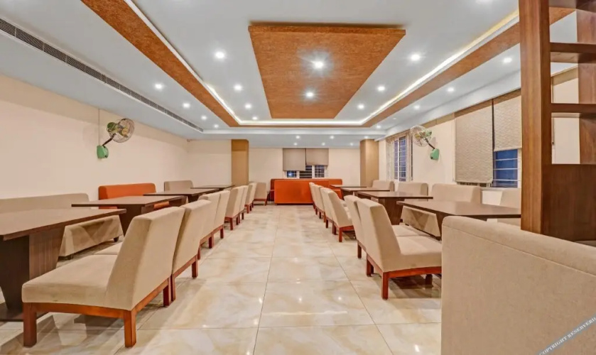 Treebo Tryst Hotel Runway Suites