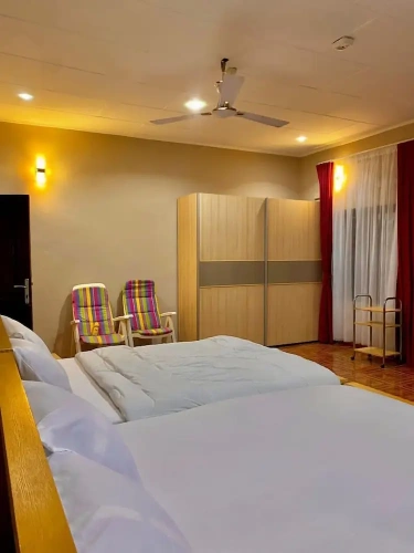 Comfort room