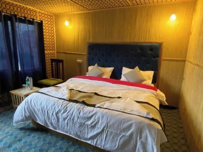 Alpine Cottage Pangong