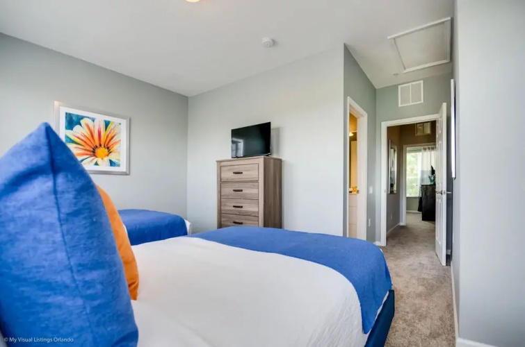 5027 Tideview Circle #40