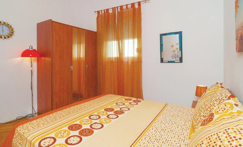 Beautiful Home in Split With Wifi and 1 Bedrooms