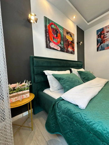 Anna Lux Apartment