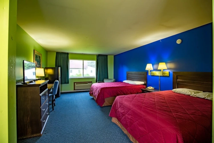 Deluxe Quadruple room