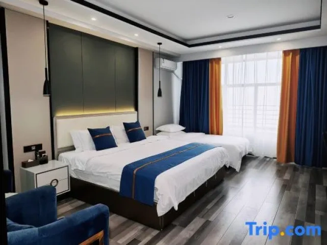 Family Suite with river view